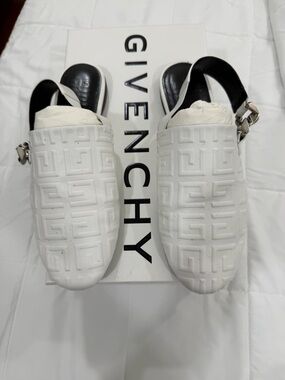 Givenchy White Logo Shoe Box